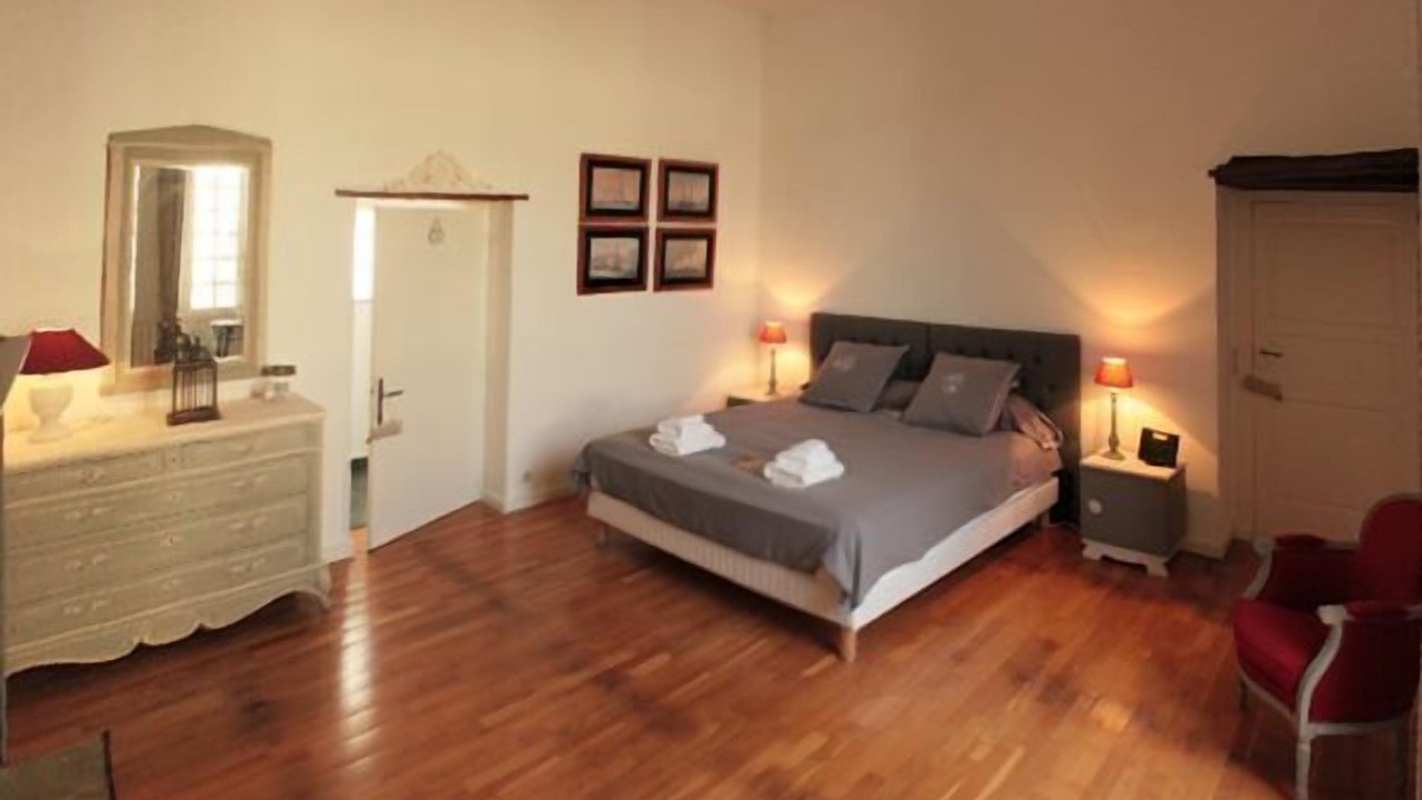 Photo of Bedroom in Monflanquin