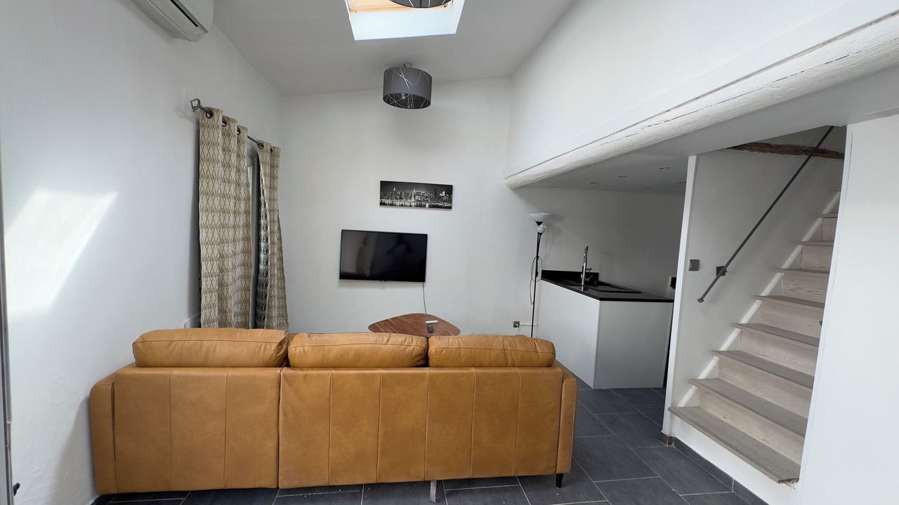 Photo of Livingroom in Endoume