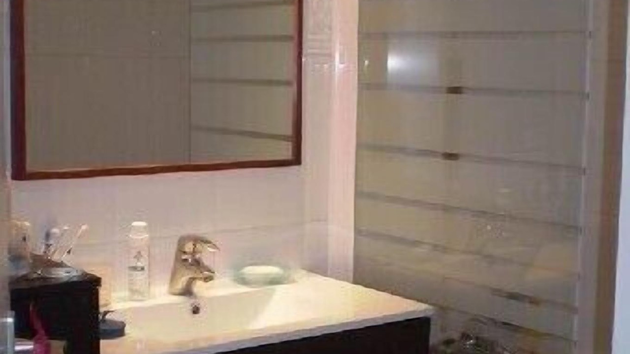 Photo of Bathroom in Silly-Gallieni