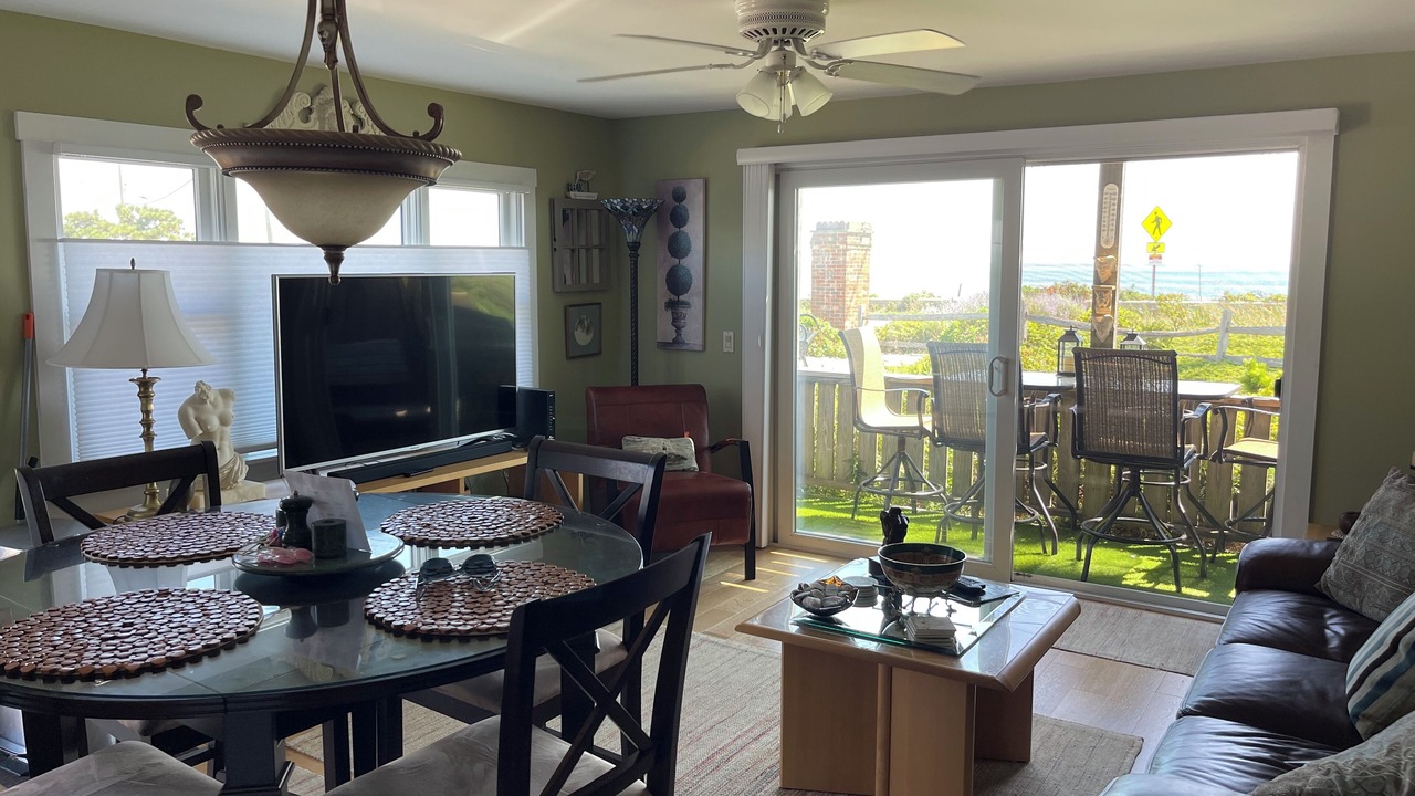 Photo of Livingroom in Provincetown