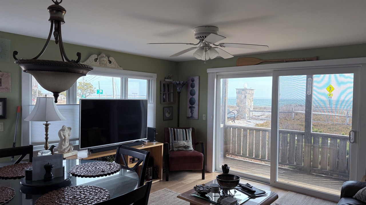 Photo of Livingroom in Provincetown