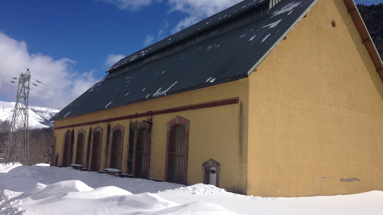 Photo of Outdoor in Campan