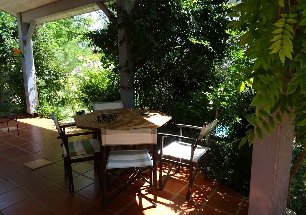 Photo of Outdoor in Haulies