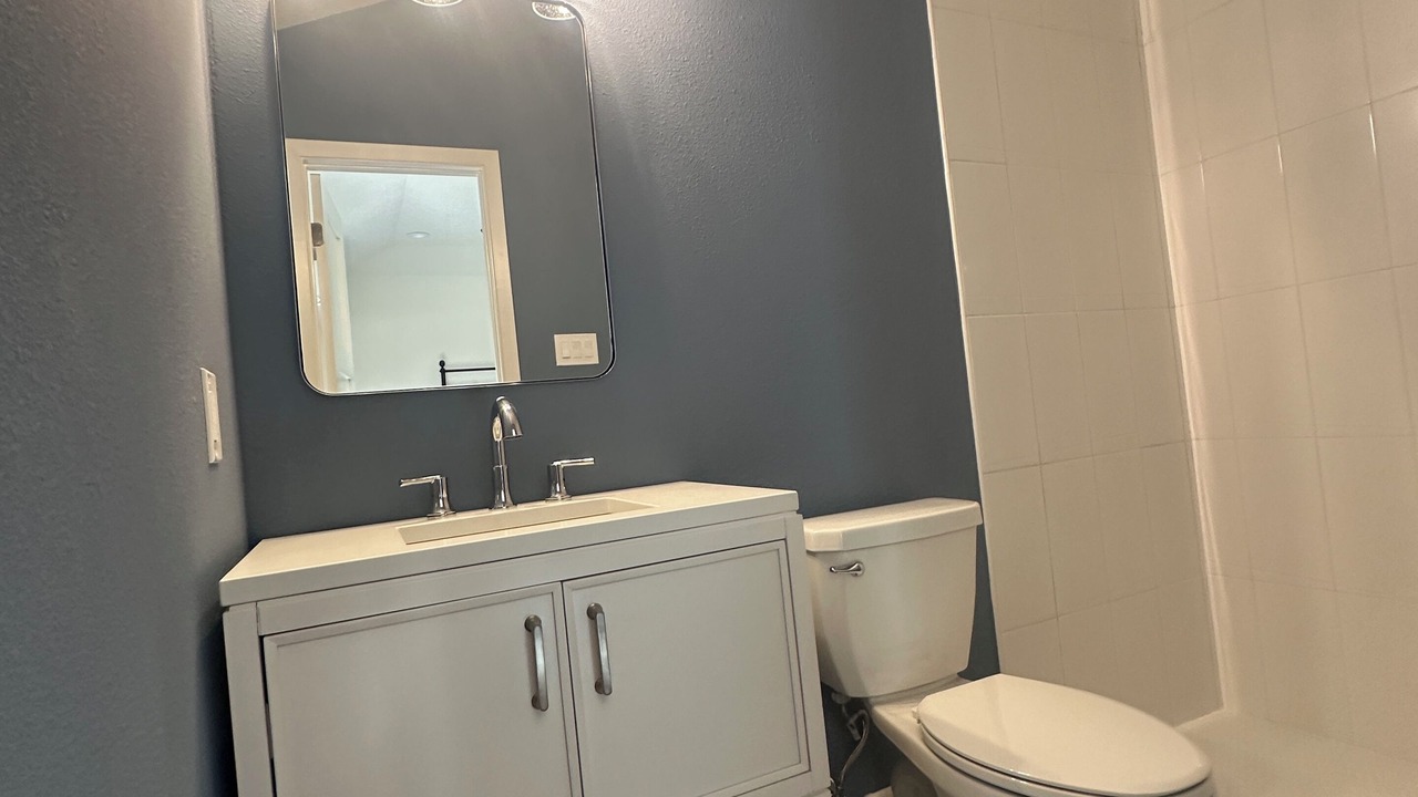 Photo of Bathroom in Willis