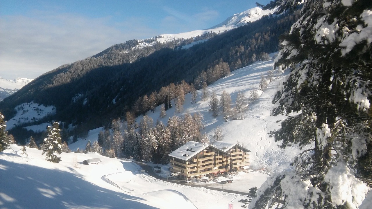 Photo of Outdoor in Noveli