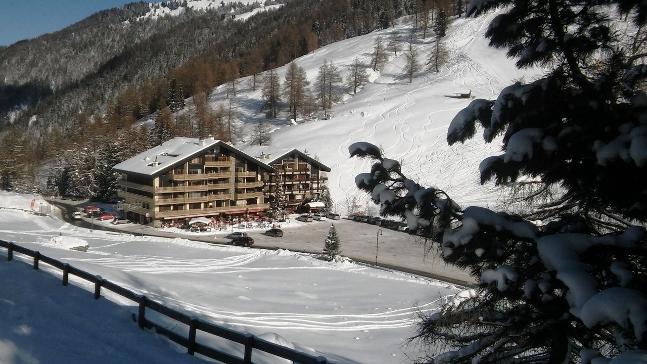 Photo of Outdoor in Noveli