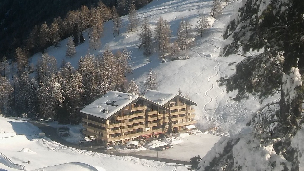 Photo of Outdoor in Noveli