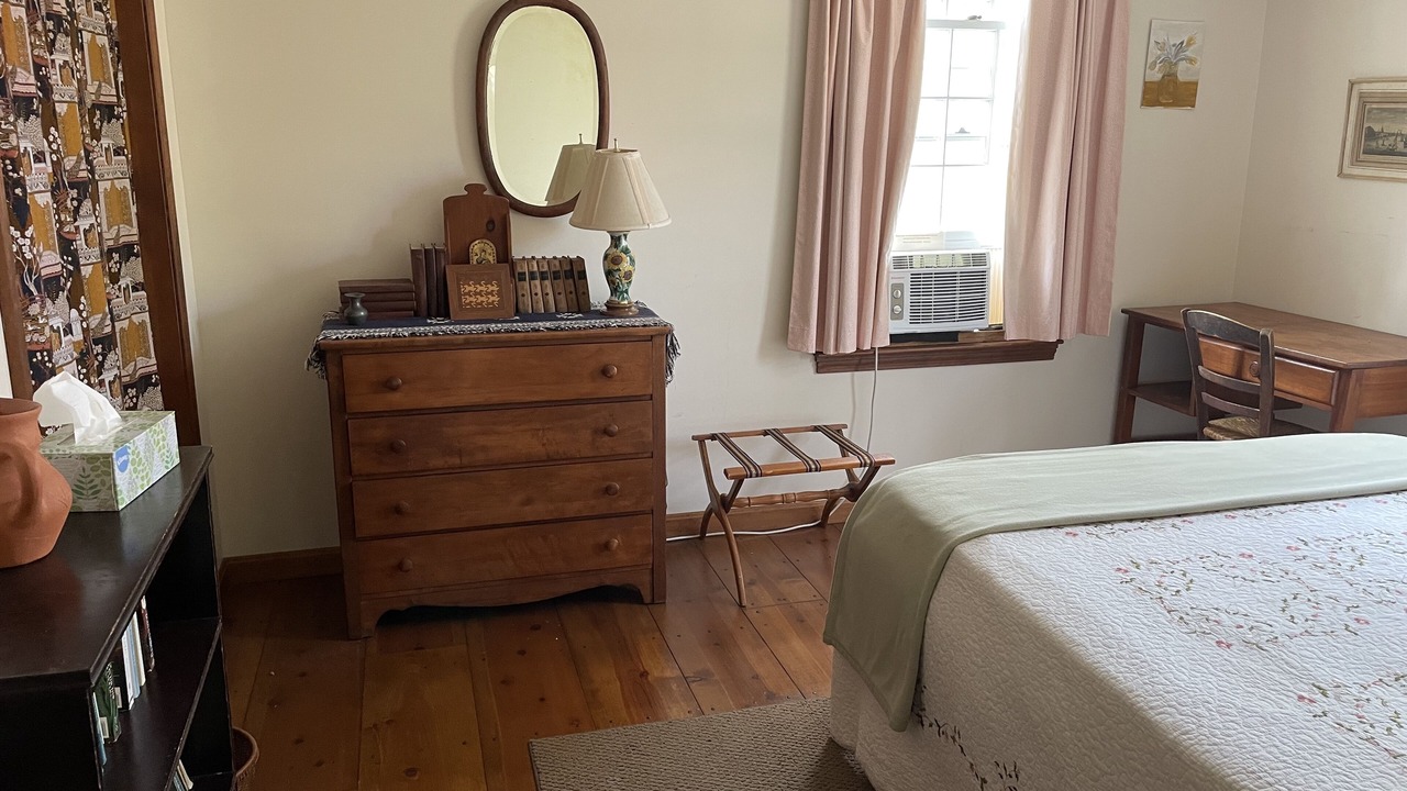 Photo of Bedroom in West Chatham