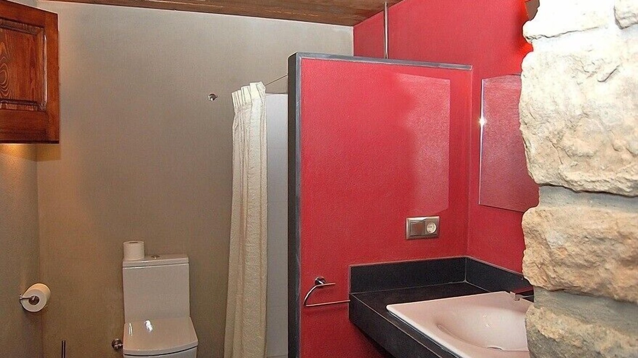 Photo of Bathroom in Montmajor