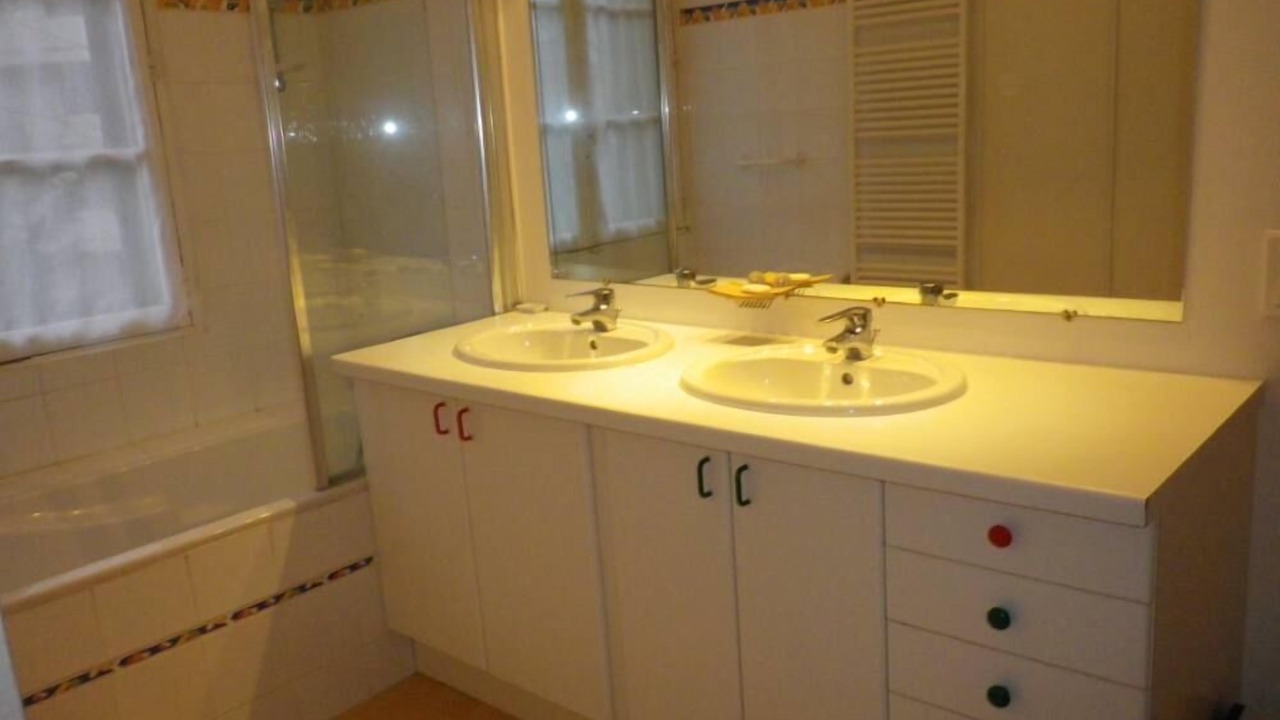 Photo of Bathroom in Cote Pavee