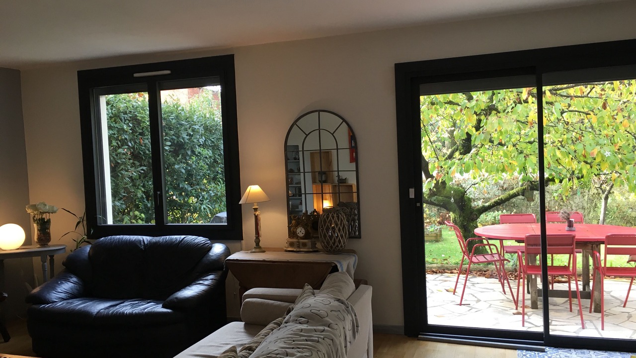 Photo of Livingroom in Cote Pavee