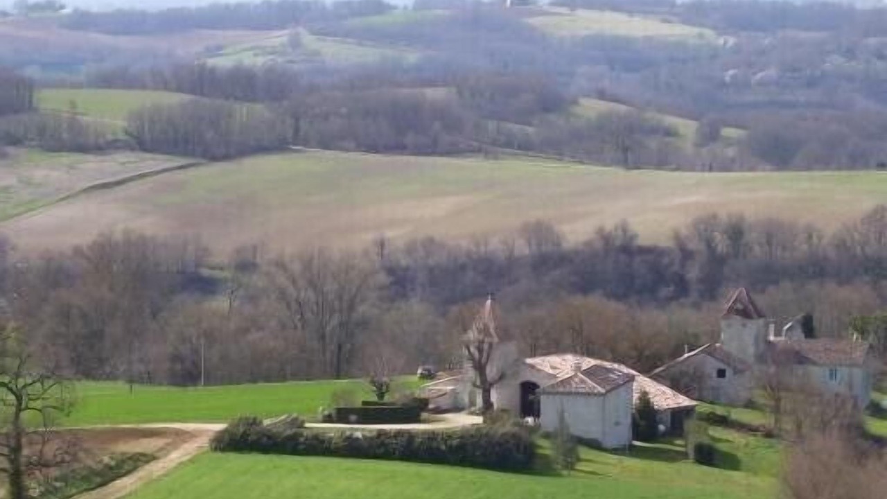 Photo of Outdoor in Monjoi
