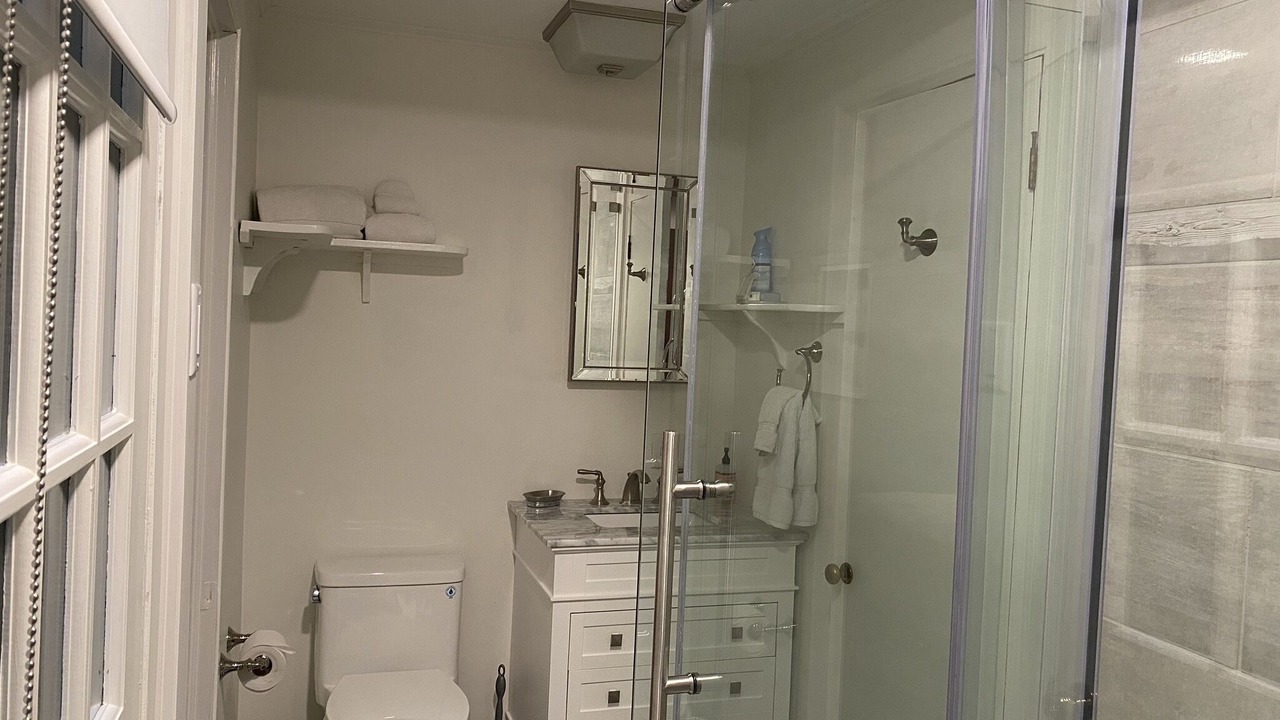 Photo of Bathroom in Monomoy