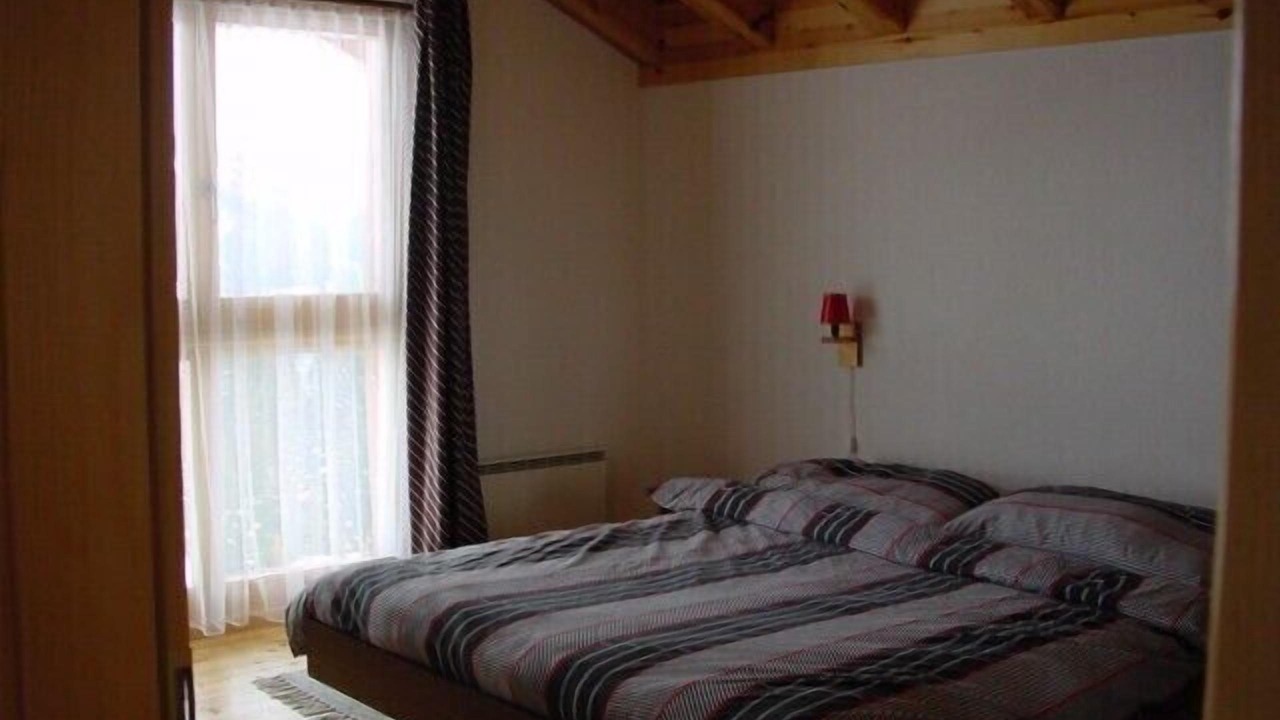 Photo of Bedroom in Vex