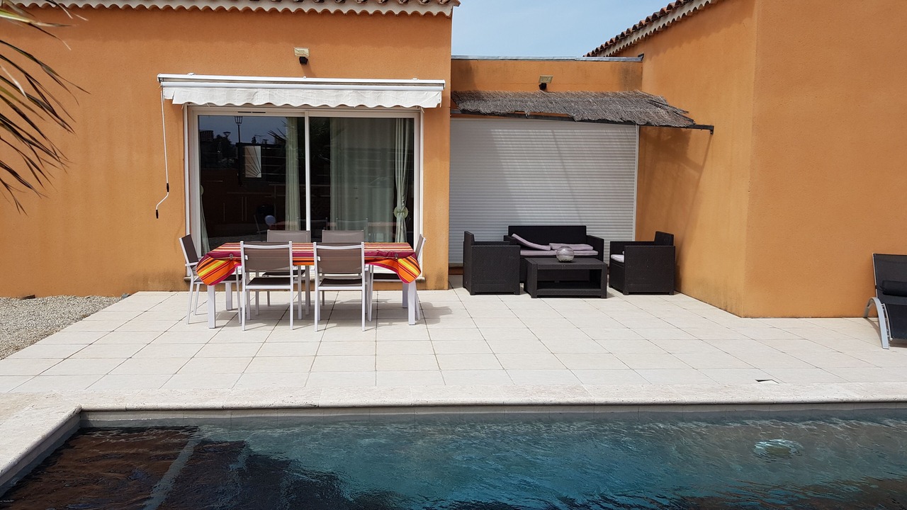 Photo of Outdoor in Senas