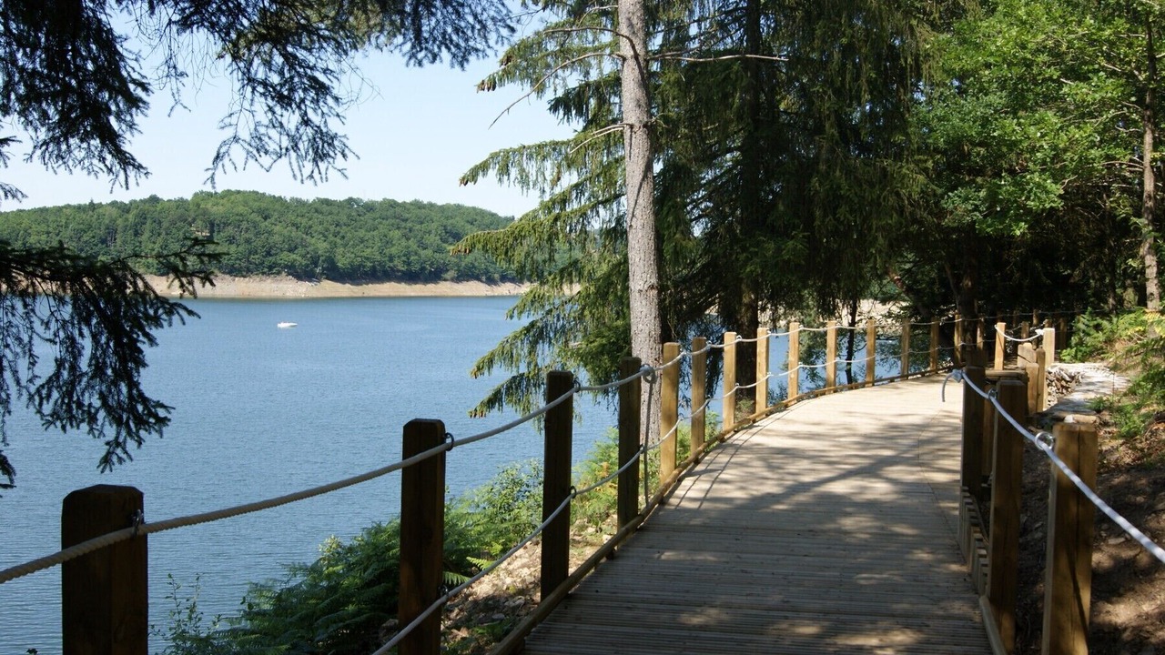 Photo of Outdoor in Saint-Etienne-de-Carlat