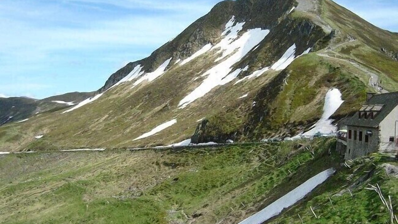 Photo of Outdoor in Saint-Etienne-de-Carlat