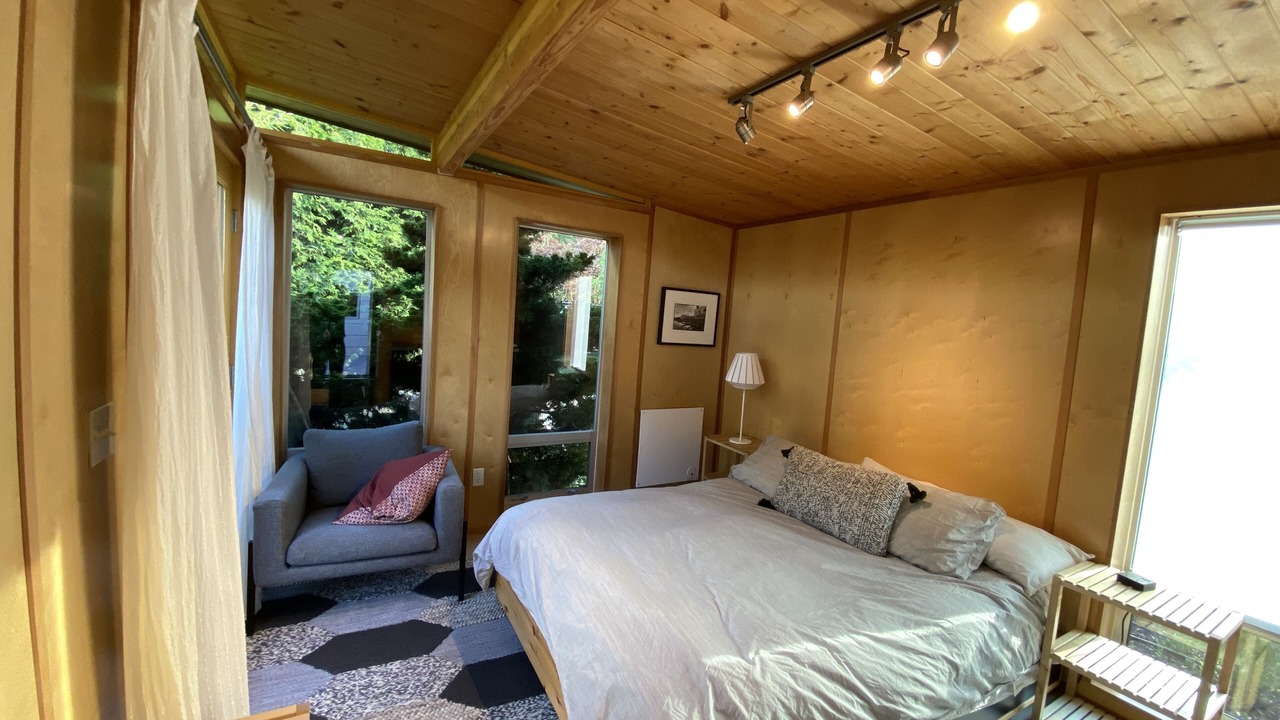 Photo of Bedroom in Port Townsend