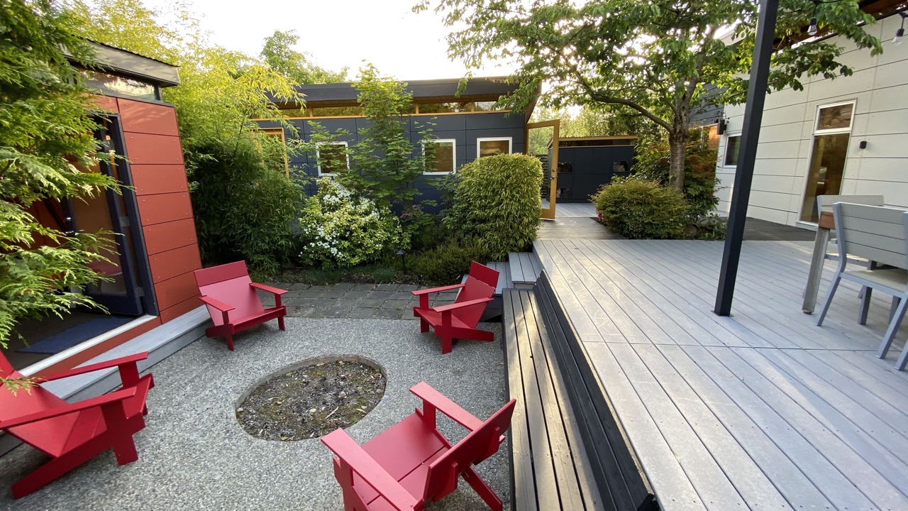 Photo of Patio Balcony in Port Townsend