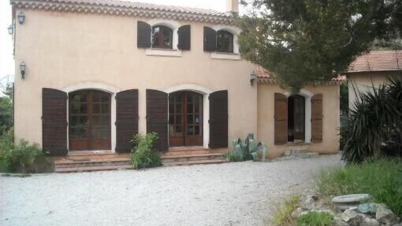 Photo of Outdoor in Bouc-Bel-Air