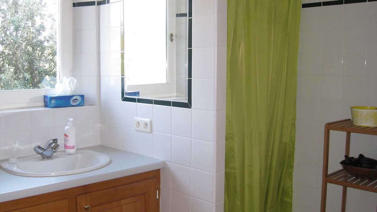 Photo of Bathroom in Boisset-et-Gaujac