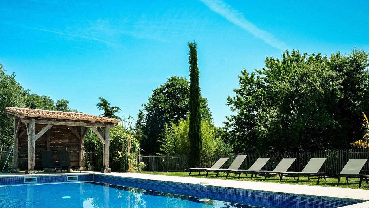 Photo of Others in Douville