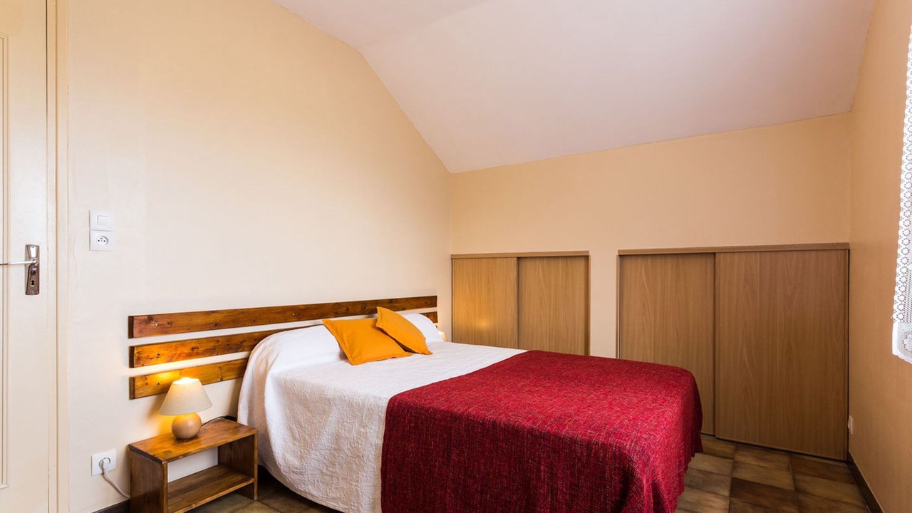 Photo of Bedroom in Lalley