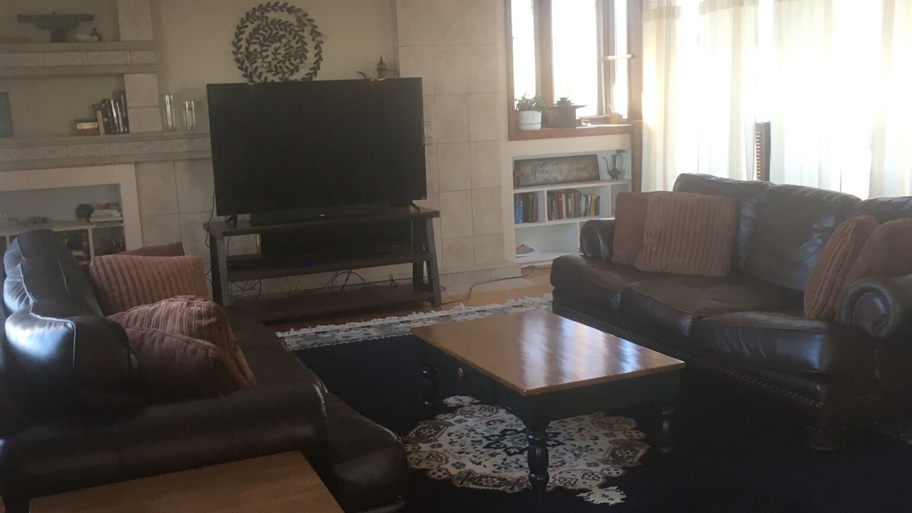 Photo of Livingroom in Athol Springs