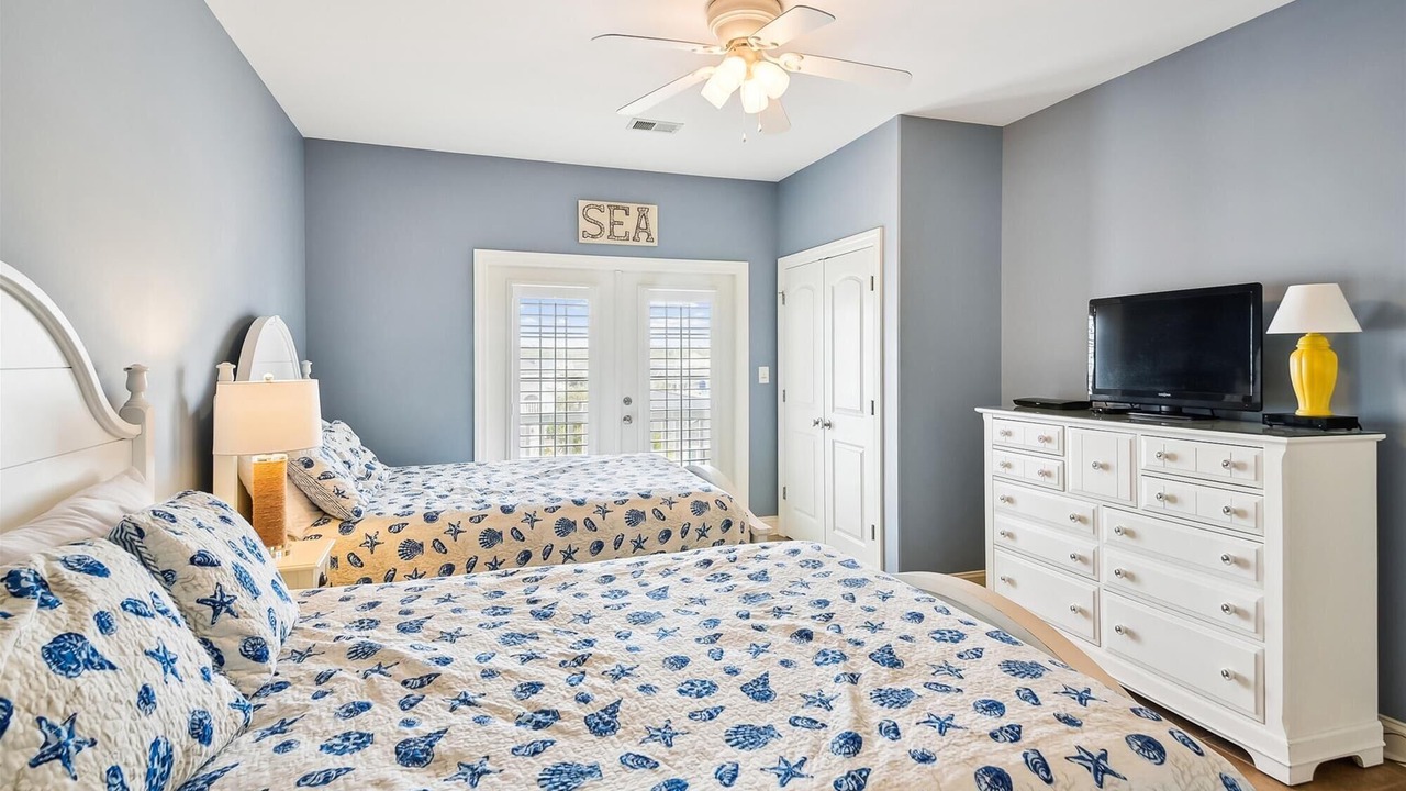 Photo of Bedroom in North Myrtle Beach