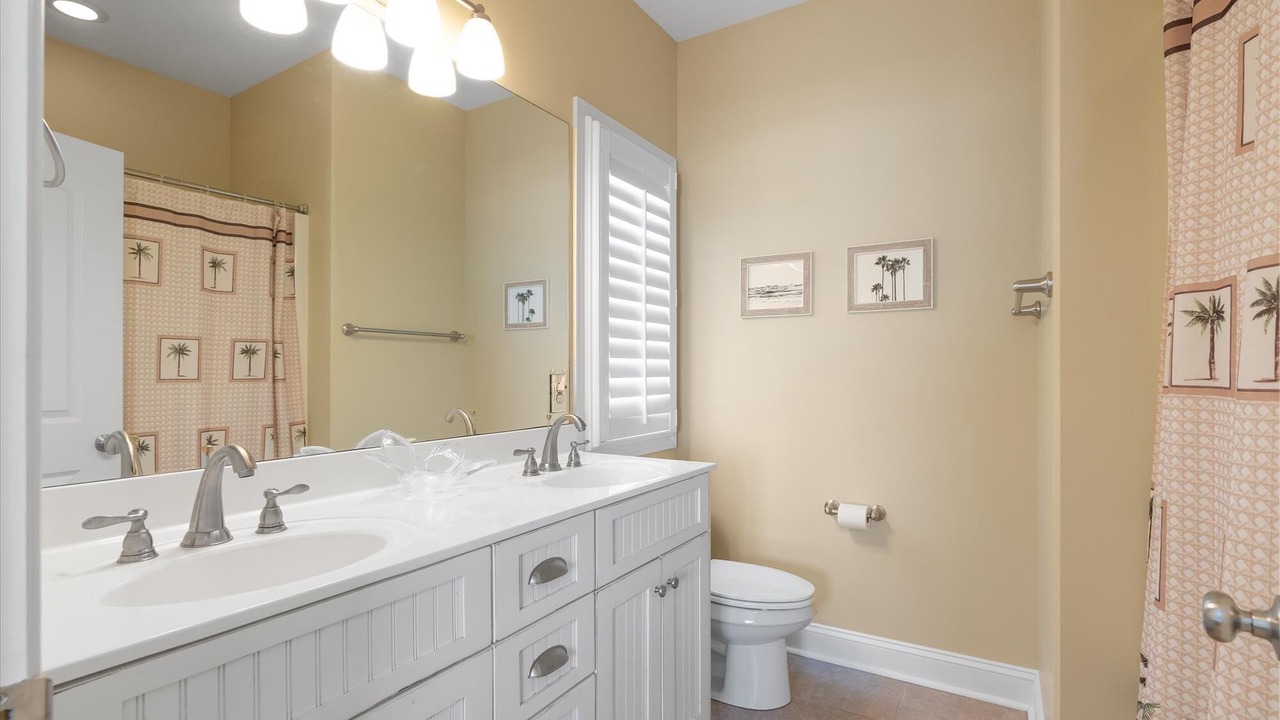 Photo of Bathroom in North Myrtle Beach