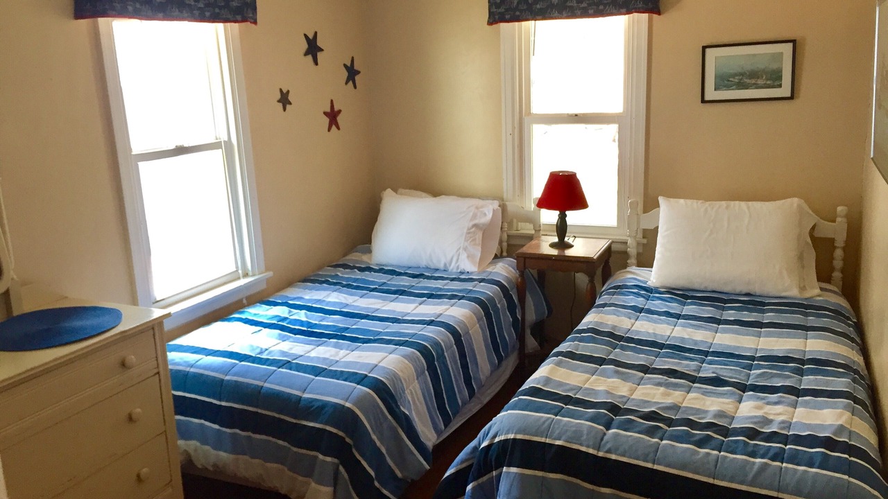 Photo of Bedroom in Macatawa