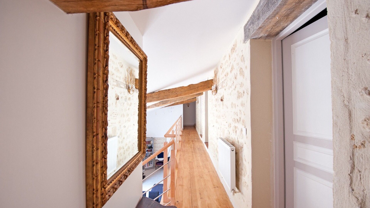 Photo of Others in Guerin