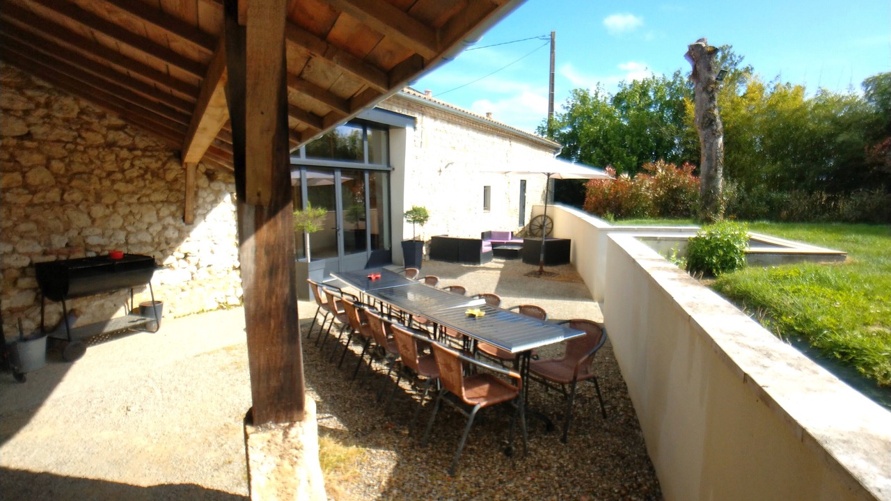 Photo of Outdoor in Guerin