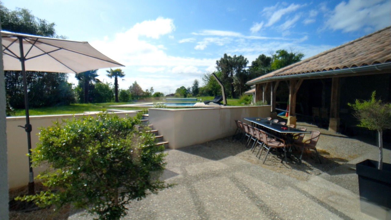 Photo of Outdoor in Guerin