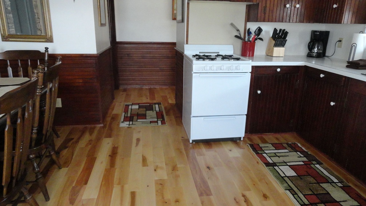 Photo of Kitchen in Port Ontario