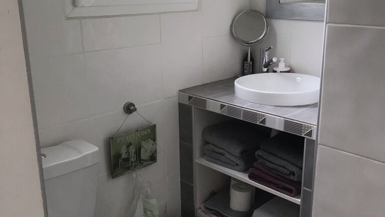 Photo of Bathroom in Vic-le-Fesq