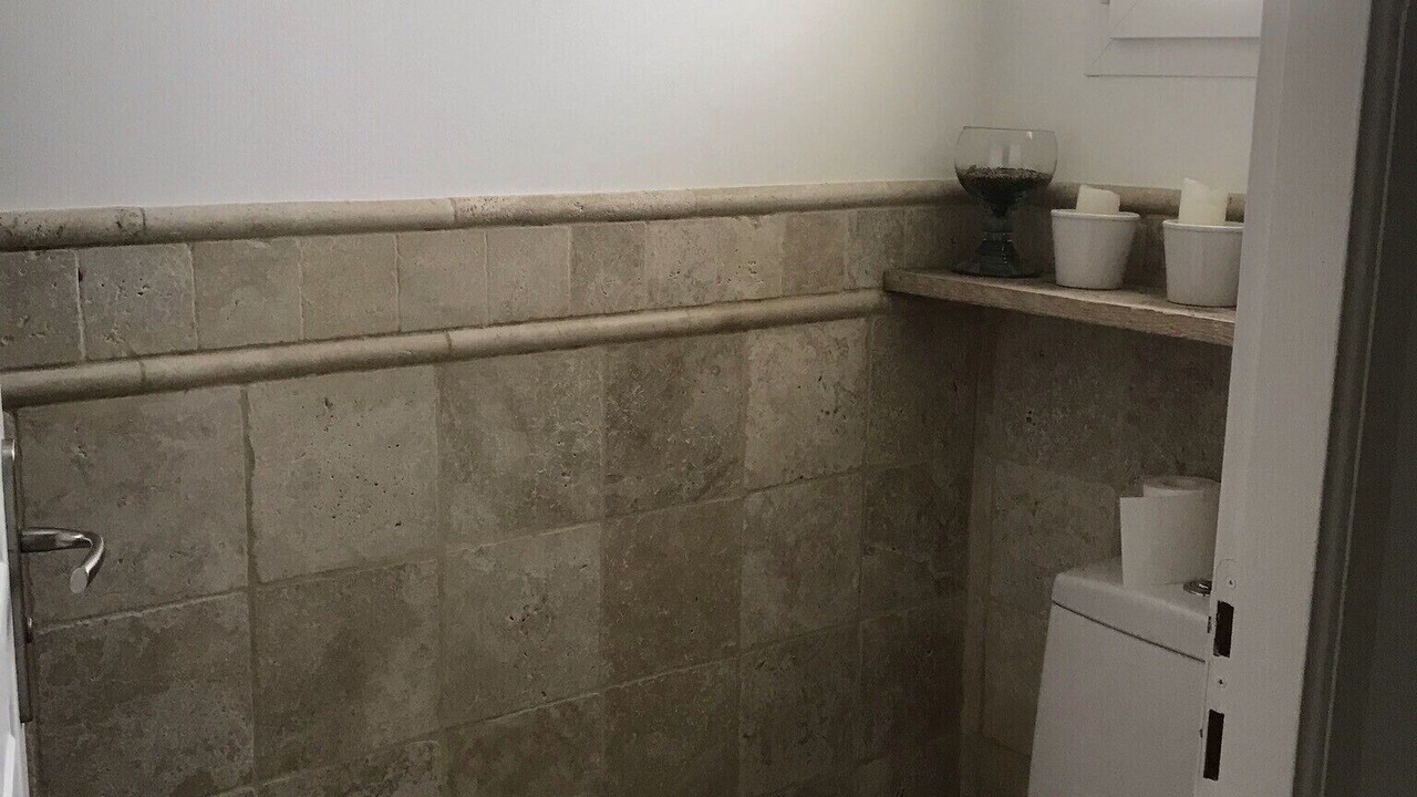 Photo of Bathroom in Vic-le-Fesq