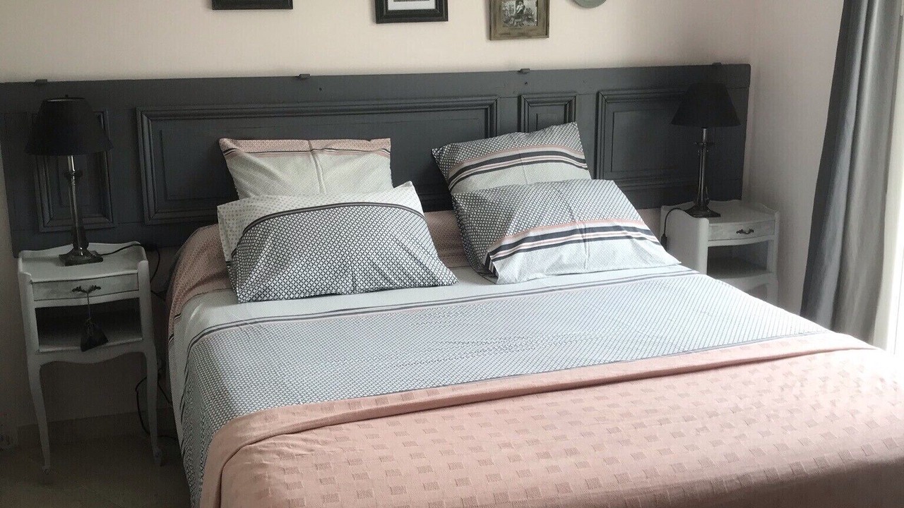 Photo of Bedroom in Vic-le-Fesq