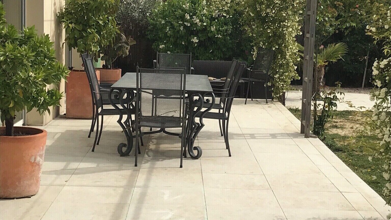 Photo of Outdoor in Vic-le-Fesq