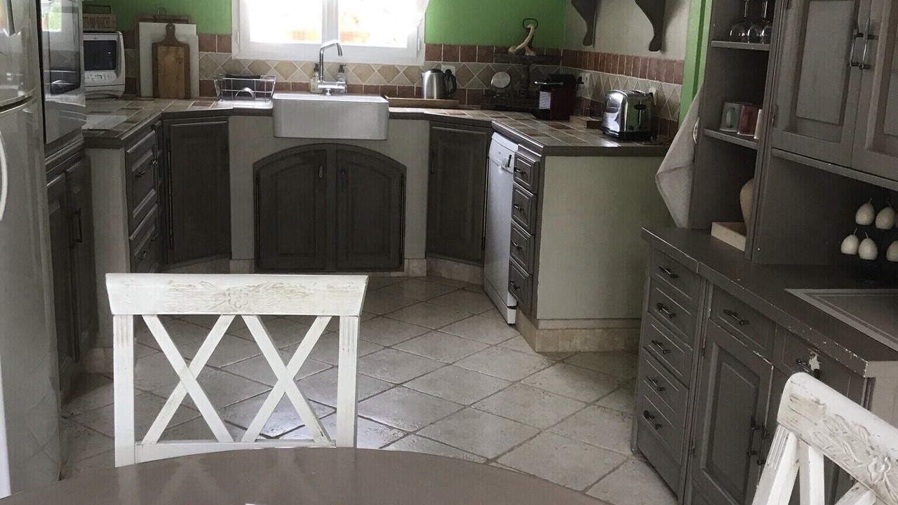Photo of Kitchen in Vic-le-Fesq