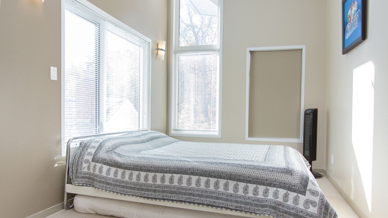 Photo of Bedroom in Grand Beach