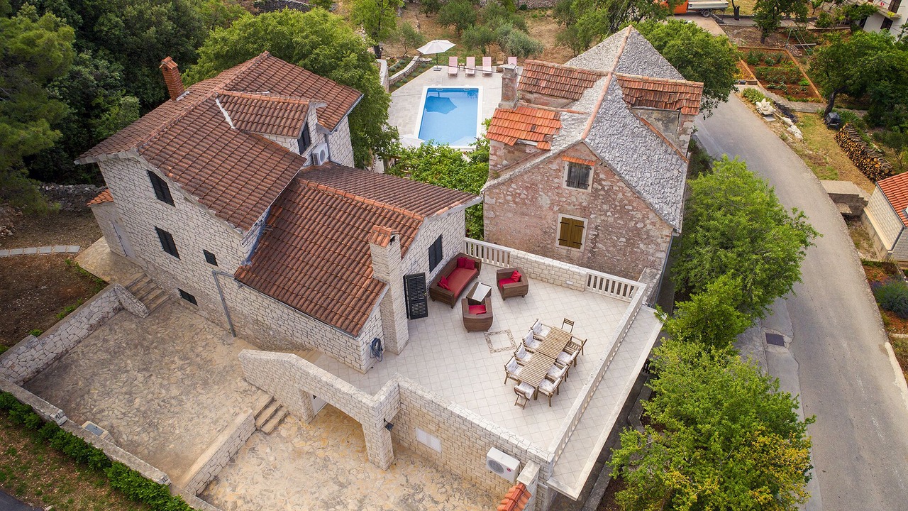 Photo of Outdoor in Supetar