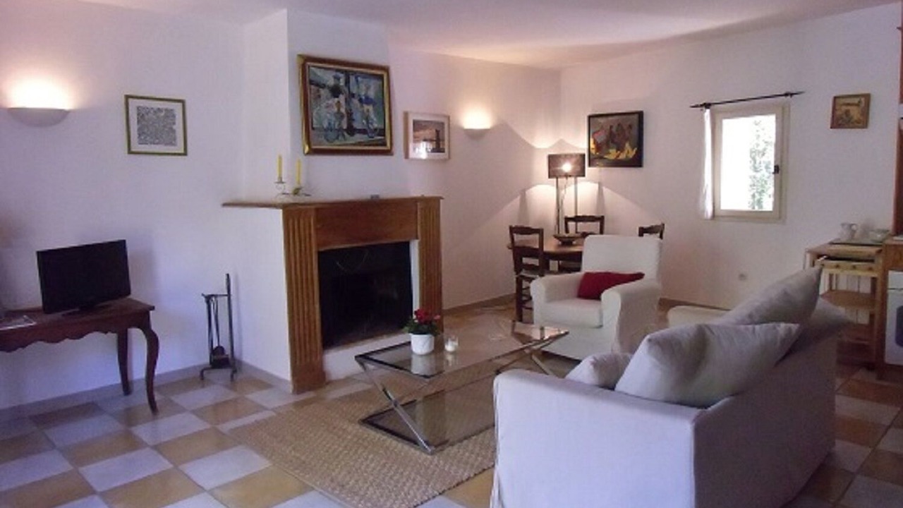 Photo of Livingroom in Tourbes