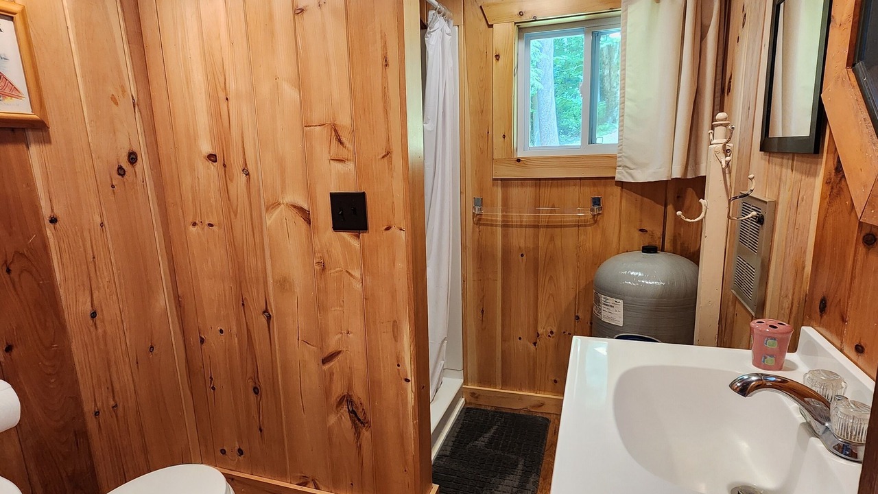 Photo of Bathroom in Hagaman