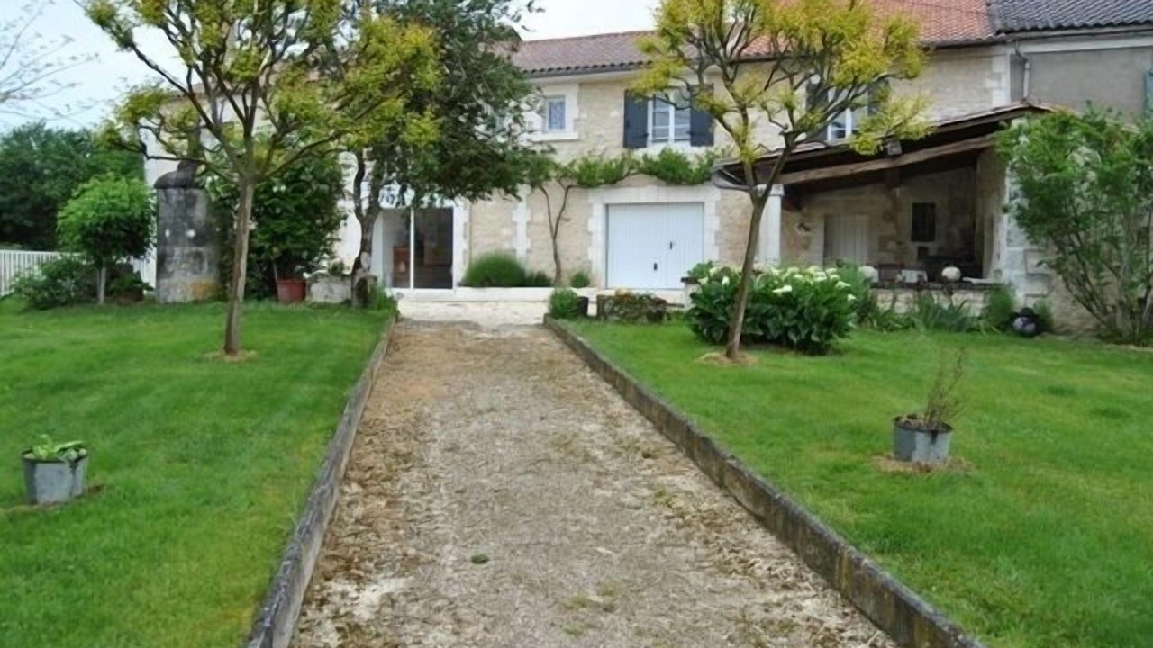 Photo of Outdoor in Leguillac-de-Cercles