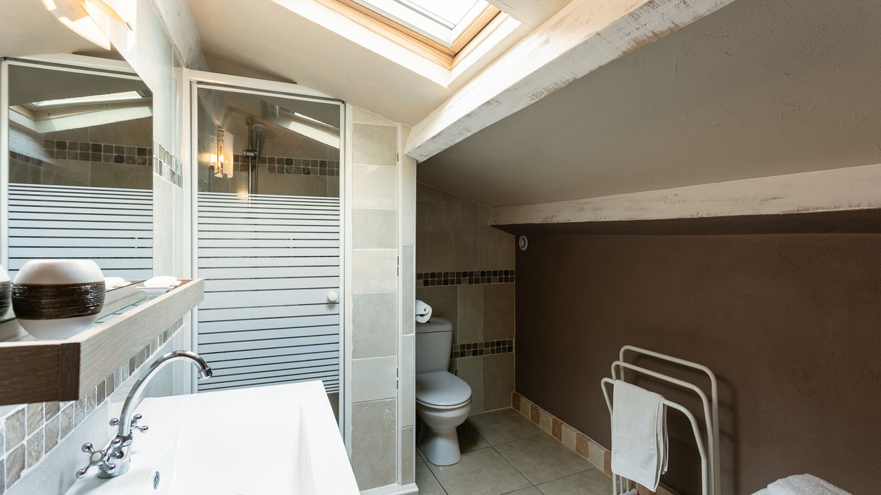 Photo of Bathroom in Monflanquin