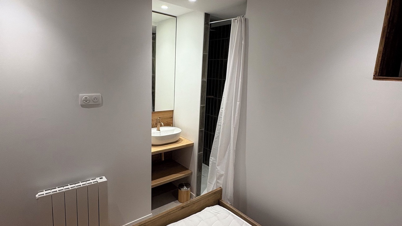 Photo of Bedroom in Huez