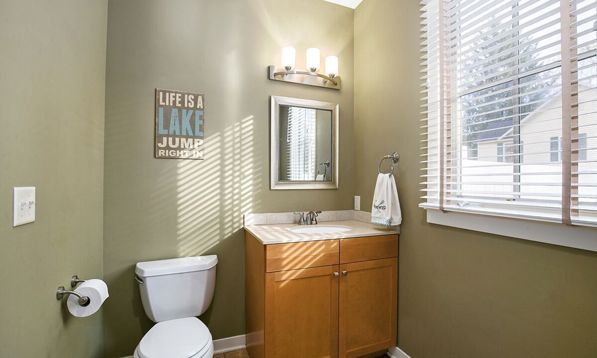 Photo of Bathroom in Douglas