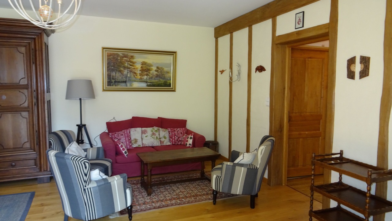Photo of Livingroom in Bourneau