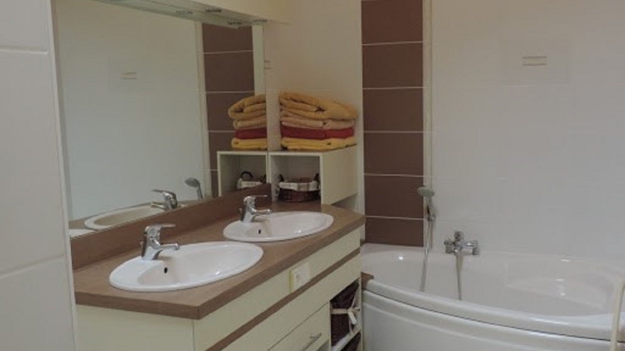 Photo of Bathroom in Bourneau